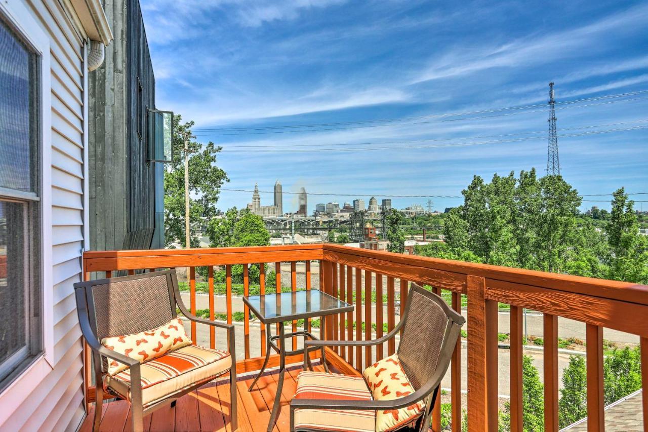 Central Cleveland Gem With Direct Skyline View! Villa Exterior photo